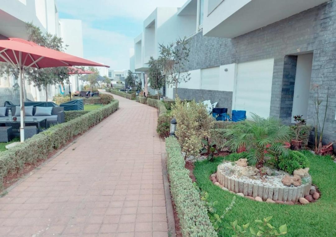 Appartement Luxueux Et Moderne A Sidi Rehal Dar Hamida Exteriör bild
